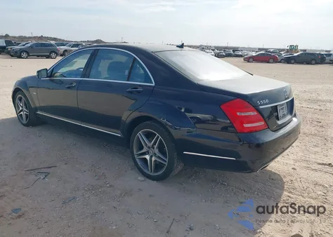 2012 Mercedes-Benz S 550 4Matic z USA, uszkodzony, nr VIN WDDNG9EBXCA442319